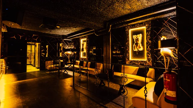 Chill & Lounge